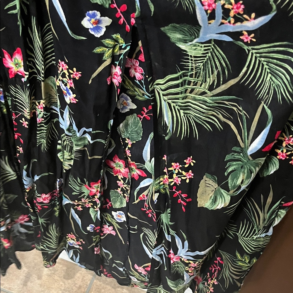 Floral Black Maxi Dress with Side Slit - Picture 3 of 6